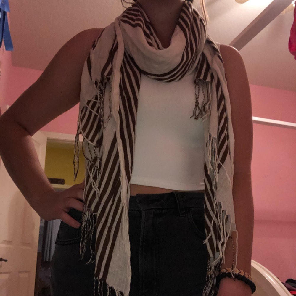 Women’s Scarf